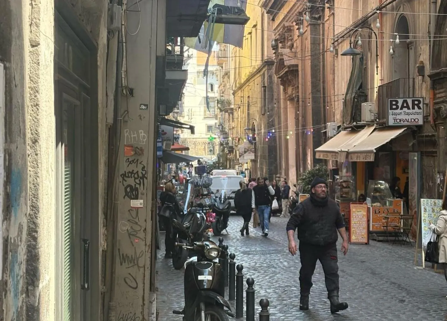 Vikolo Apartments Naples Italy