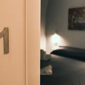  Affittacamere Vicoletto Rooms