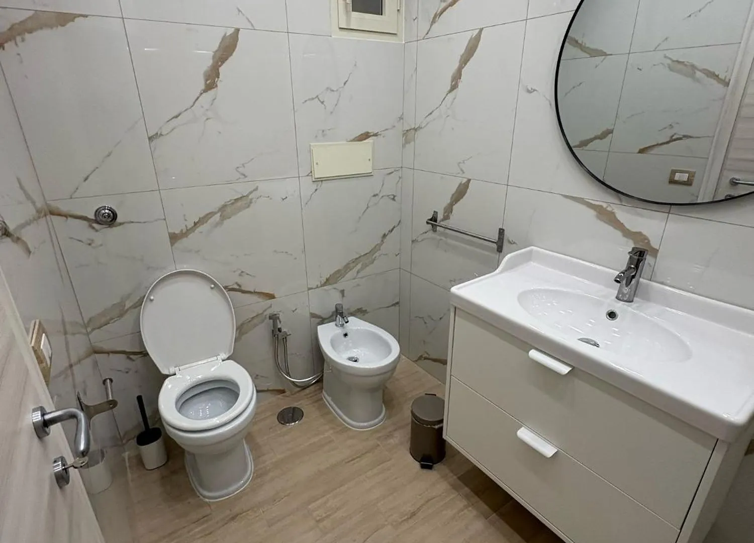 Vikolo Apartments Naples Guest house