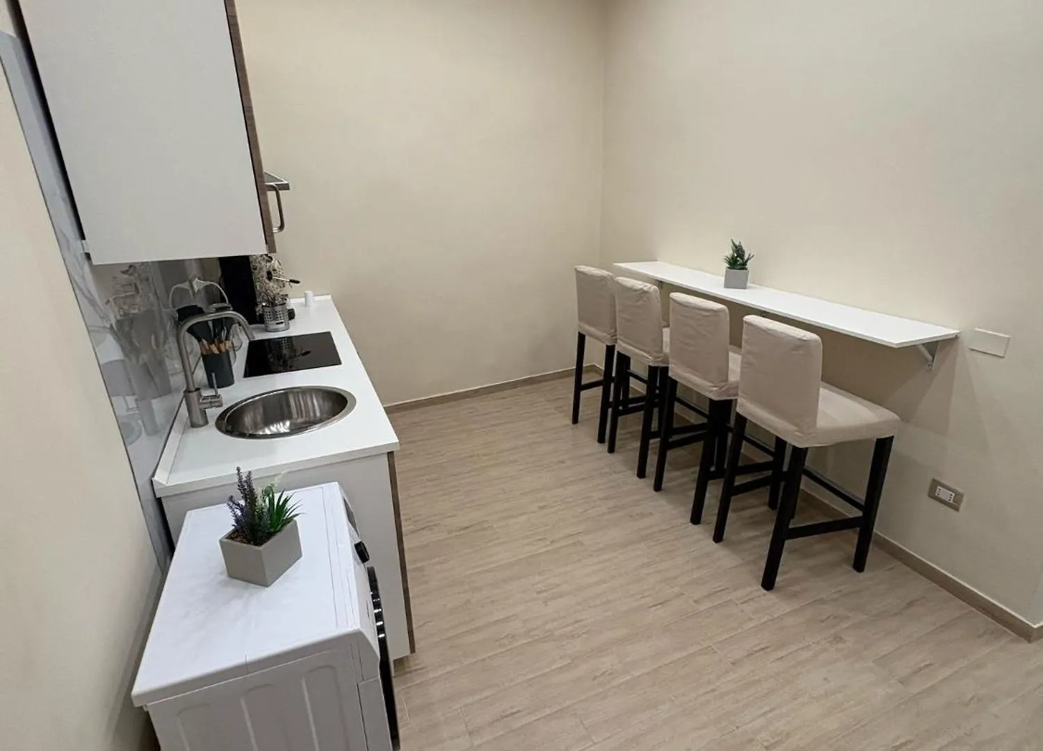 Vikolo Apartments Napoli İtalya